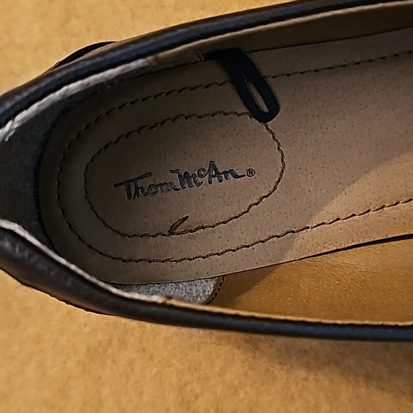 Flats - Picture 10 of 14